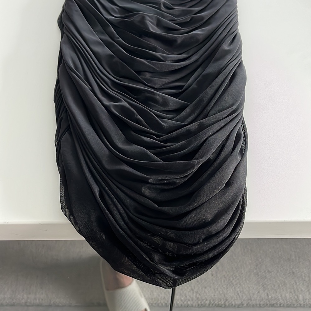 Babaton, black dress, size 6 great condition sexy on - Picture 2 of 8